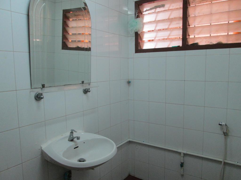 Lee House Inn Bangkok Kamer foto